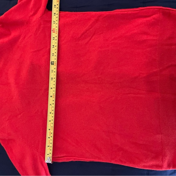 Nieman Marcus Cashmere 2 piece lounge set. Size L - Picture 7 of 10